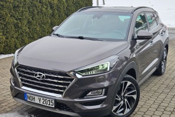 LIFT, FULL OPCJA, Niski przebieg, Benzyna 177KM